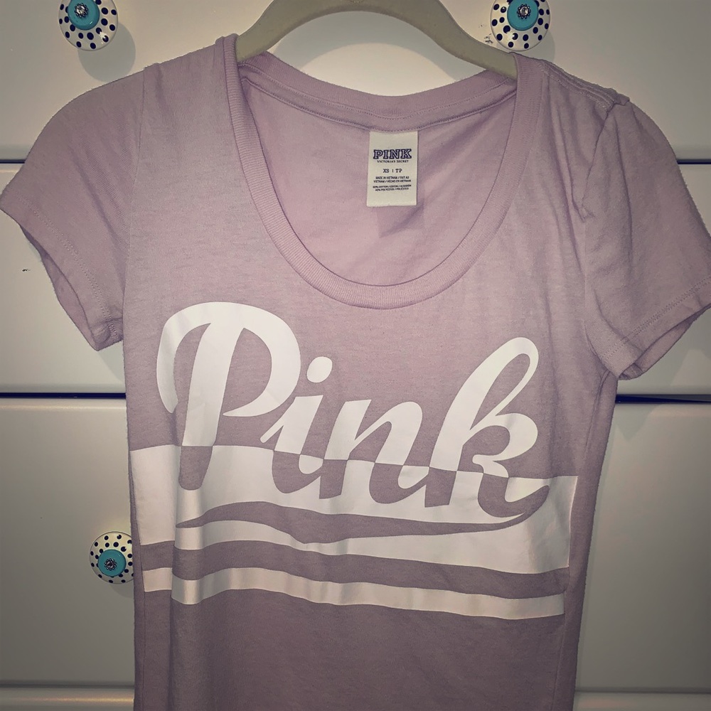 Adorable VS t shirt